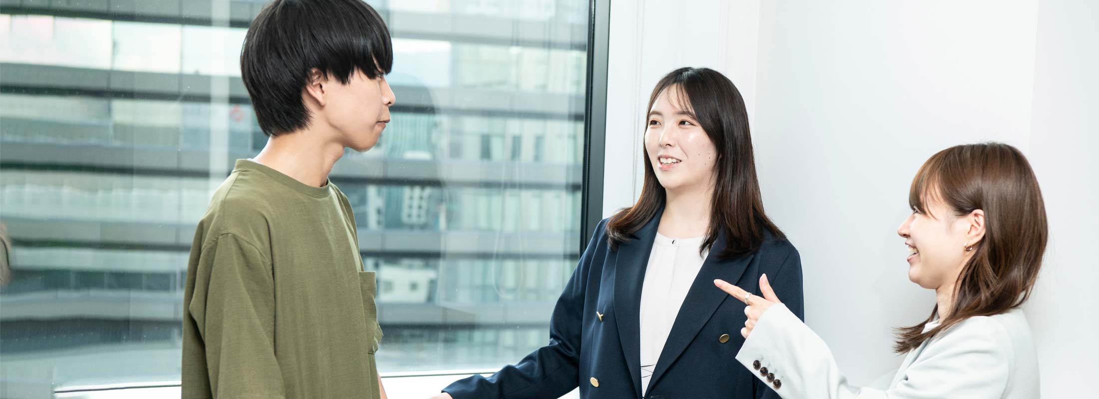 WHIではたらく人の声